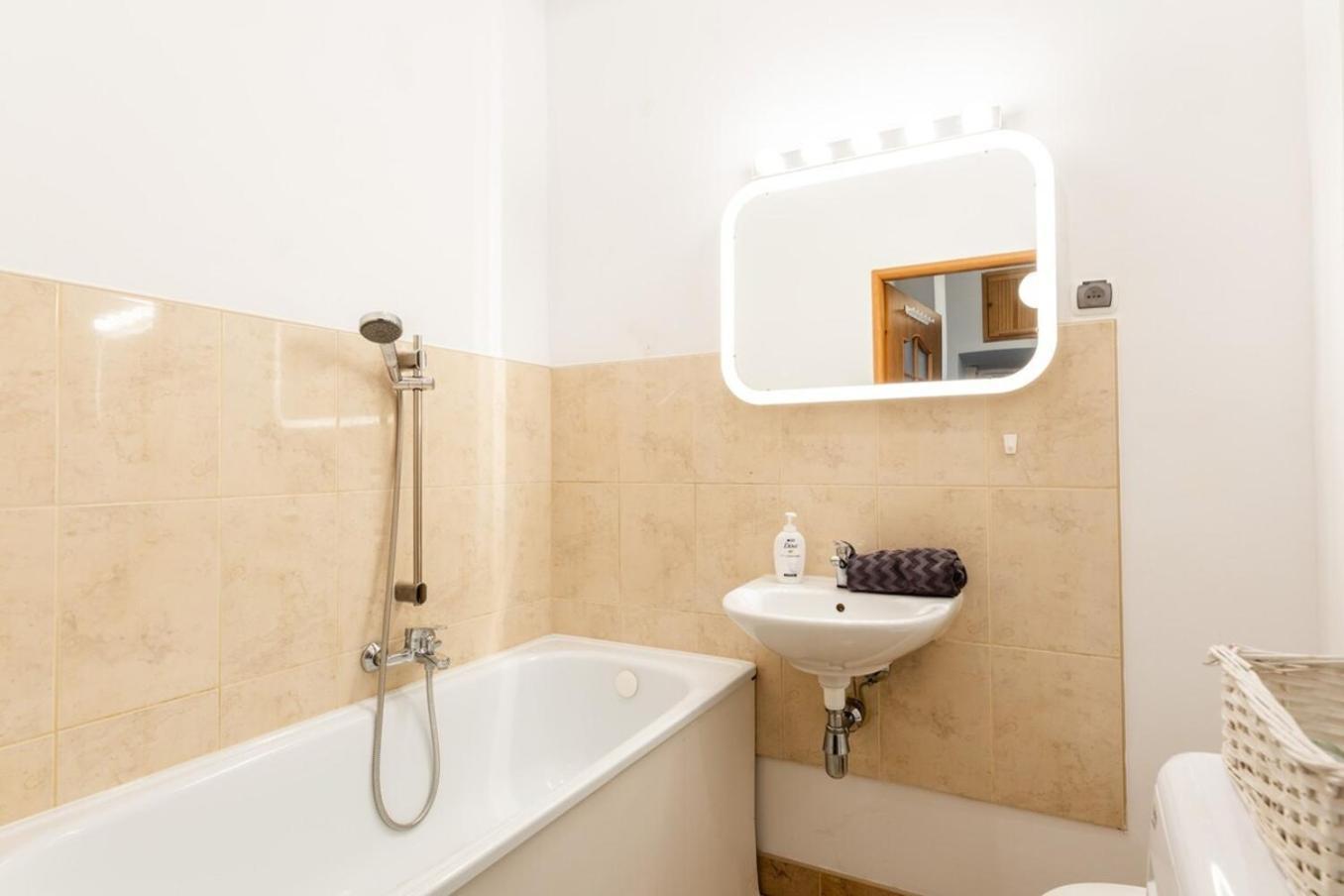 Coriander Apartment City Center Varsó Kültér fotó